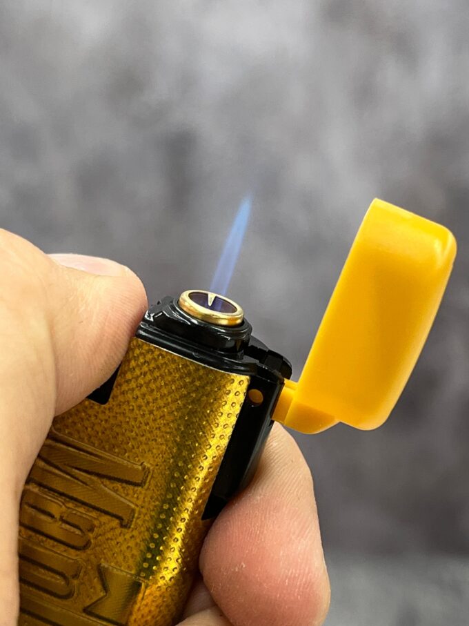 Газовая зажигалка металл турбо (в блоке 50 шт) Артикул:H813T
