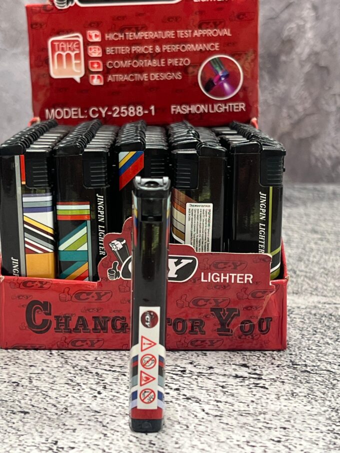 Газовая зажигалка турбо с фонарем (в блоке 50 шт) Артикул:CY-2588-1