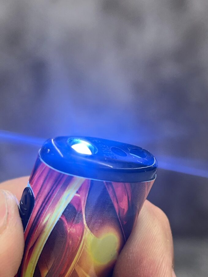 Газовая зажигалка турбо с фонарем (в блоке 50 шт) Артикул:Spark