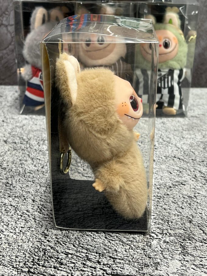 ЛаБуБу брелок Монстрик