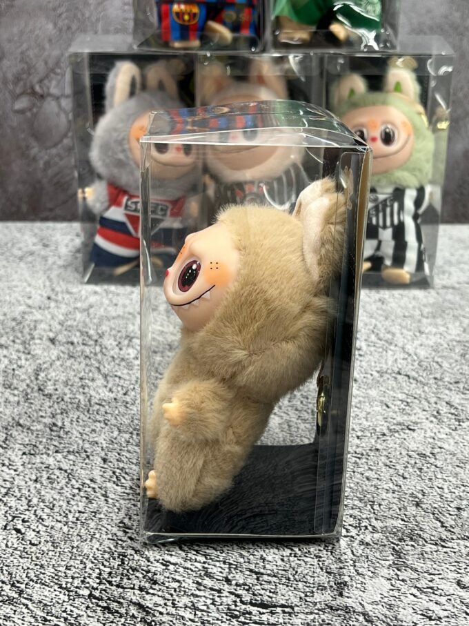 ЛаБуБу брелок Монстрик